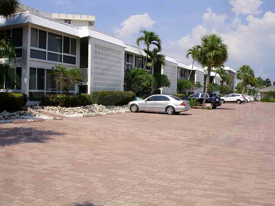 Port Au Villa Uncovered Parking
